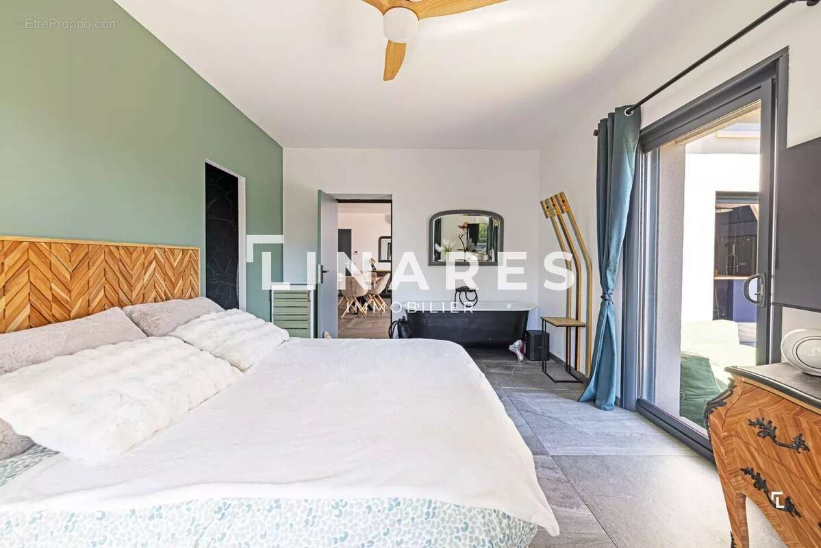 Maison à MARSEILLE-11E