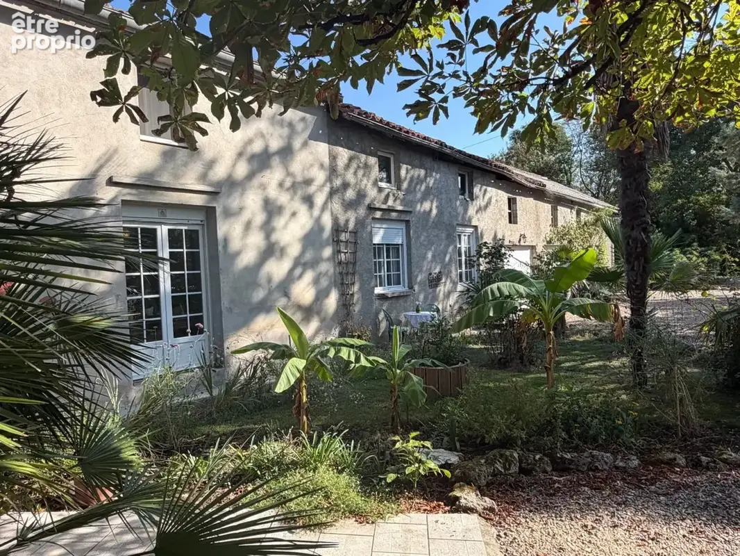 PLAISANCE(32) du Gers: AUTHENTIQUE LONGERE XVIIIs de 240m2, 4chambres, sur jardin paysagé clos de 2.500m2 et piscine hors sol, p - photo 18