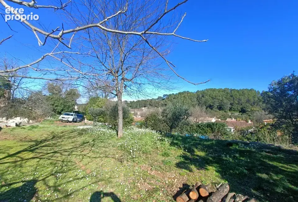 Terrain 728 m² à Le Thoronet  - photo 3
