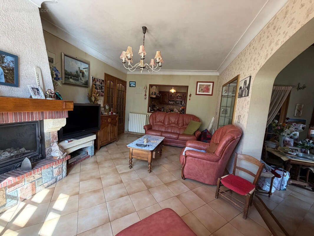 Maison à LE LUC