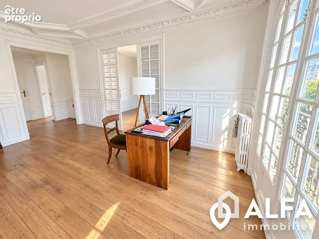 Enghien-les-bains ? bel appartement  bourgeois - 4 pièces avec chambre de bonne et cave - photo 3