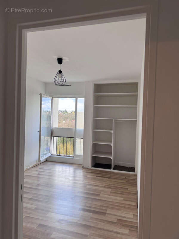 Appartement 67 m² à Epinay-Sous-Senart  - photo 7