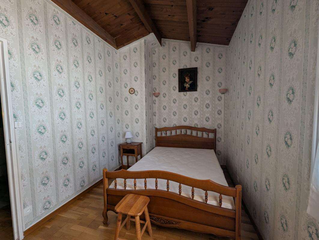 Maison à LES MATHES