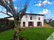 Maison à SAINT-MARTIN-DE-JUSSAC