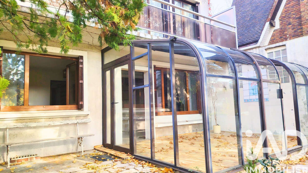 Photo 2 - Maison à CLAMART