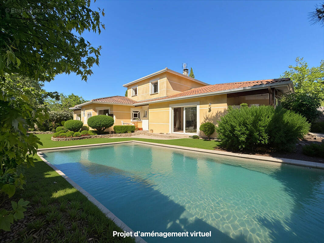 Maison à GRADIGNAN