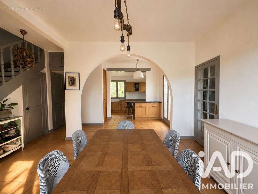 Maison 128 m² à Montigny-Les-Cormeilles  - photo 6