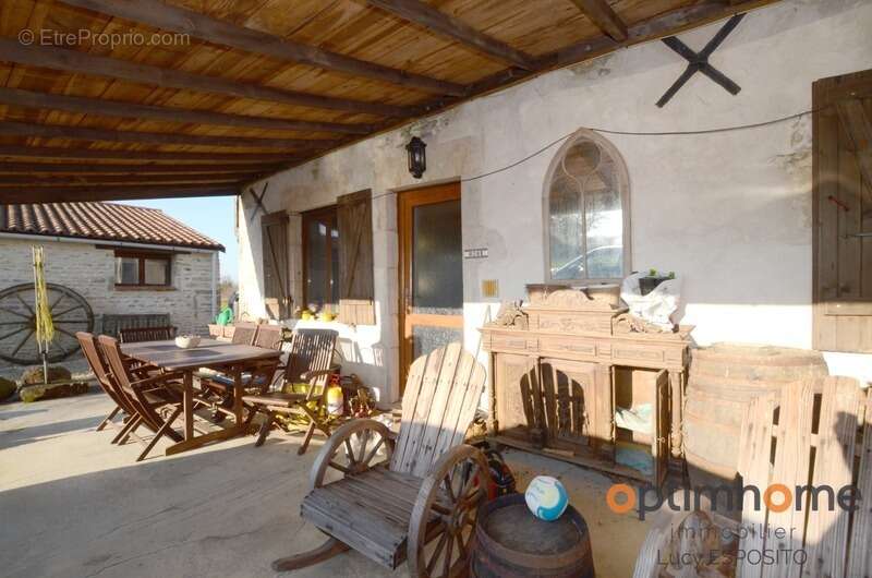 Maison à MAUPREVOIR