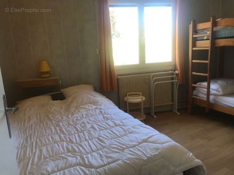 Appartement à ASTUGUE