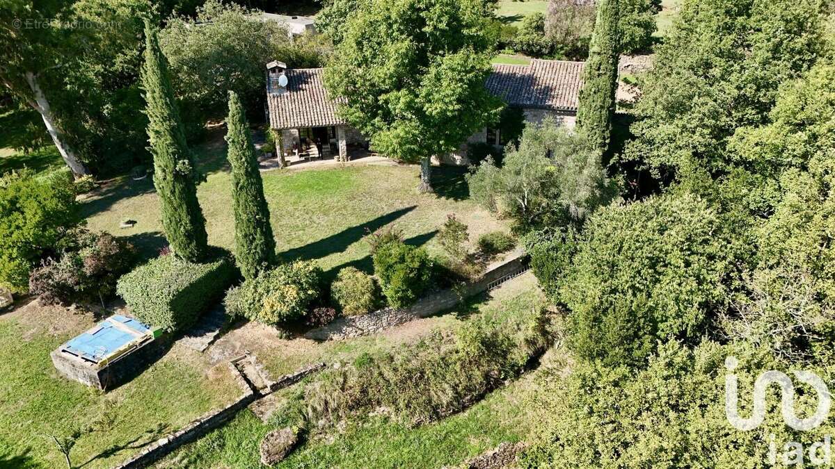 Photo 6 - Maison à SAINT-ETIENNE-DE-FONTBELLON