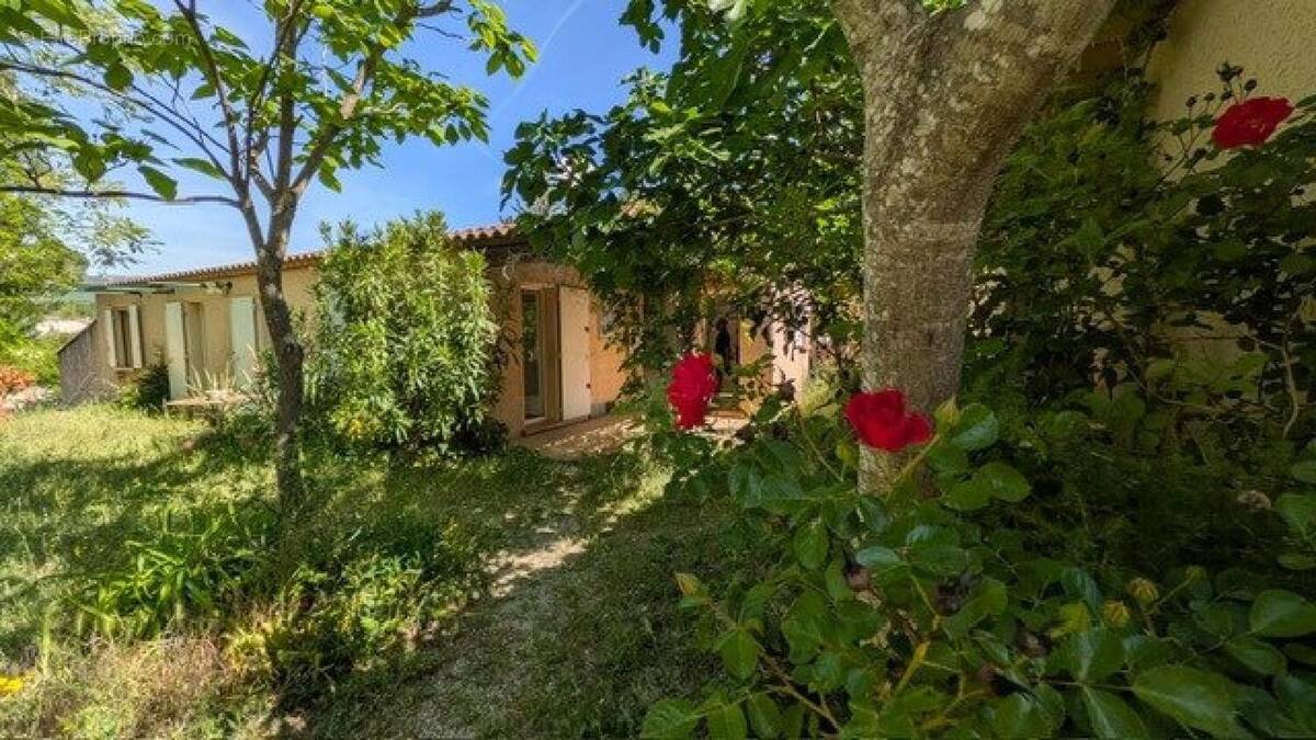 Photo 1 - Maison à LAURIS