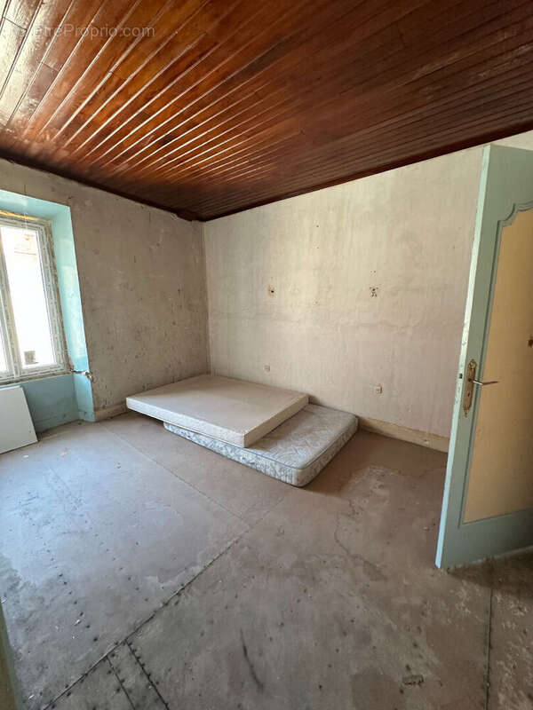 Maison Aigues Vives 6 pièce(s) 312 m2 - photo 7