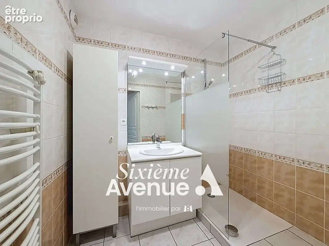 Appartement Decines Charpieu 3 pièce(s) 65.12 m2 - photo 8