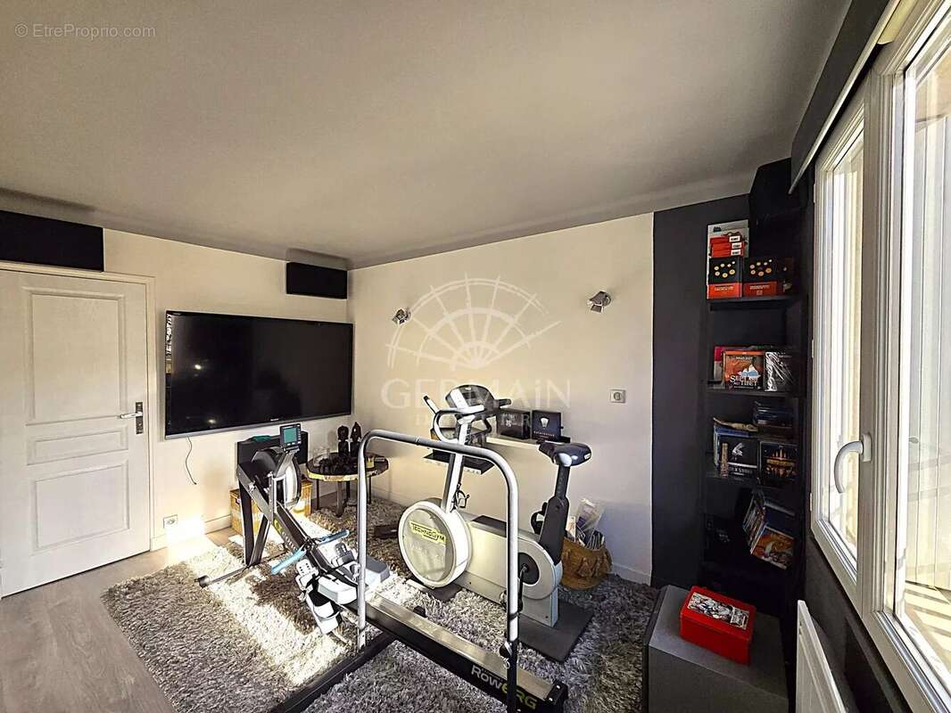 Maison à L&#039;ISLE-SUR-LA-SORGUE