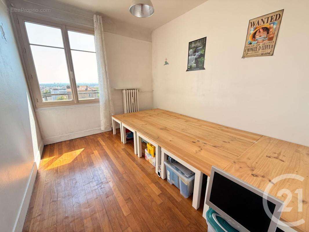 Appartement à FONTENAY-SOUS-BOIS
