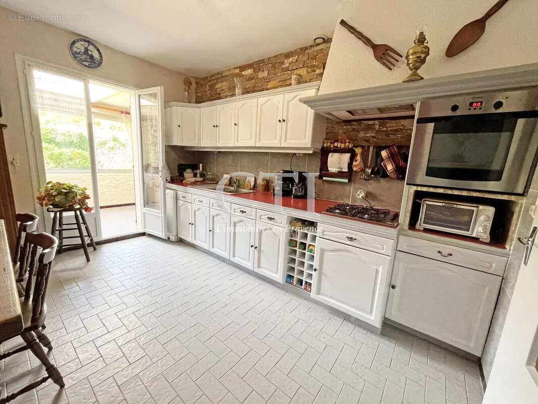 Maison à VAISON-LA-ROMAINE