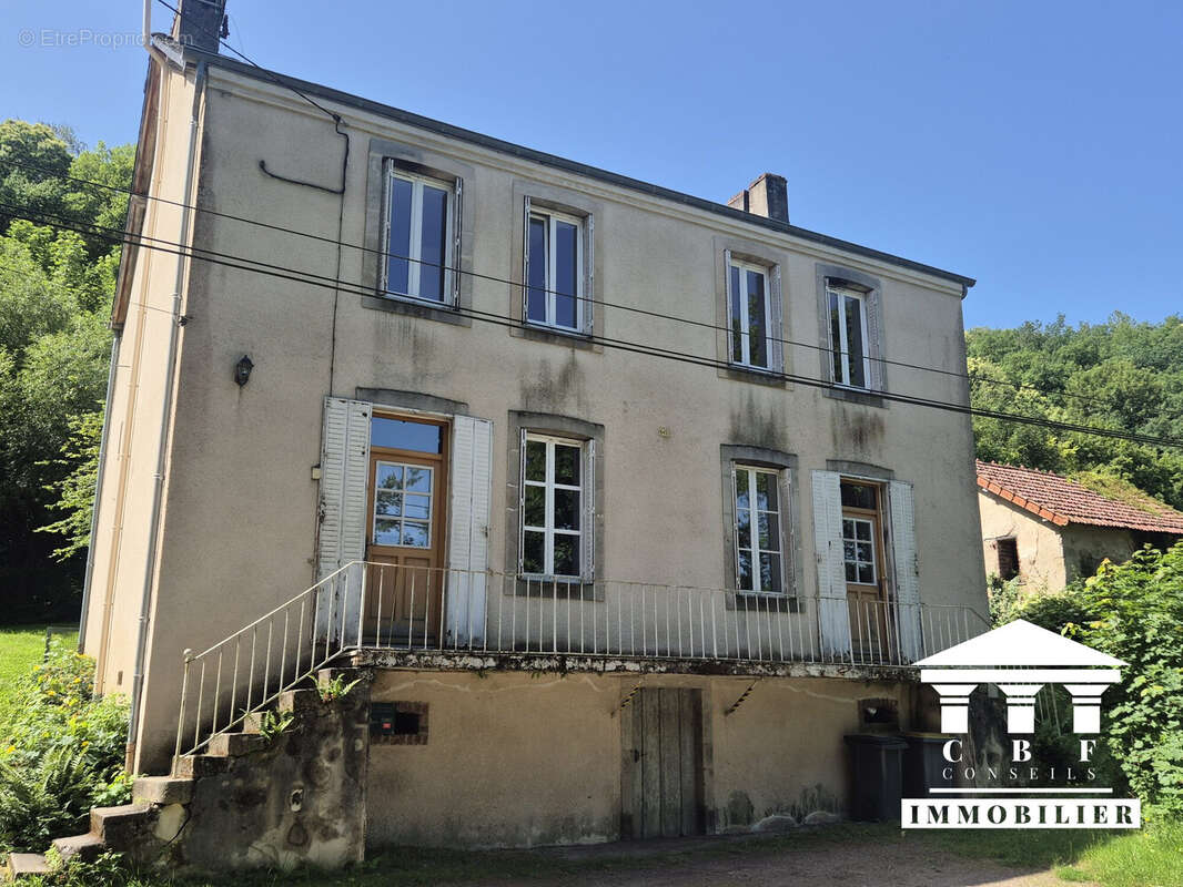 Maison à LE CREUSOT