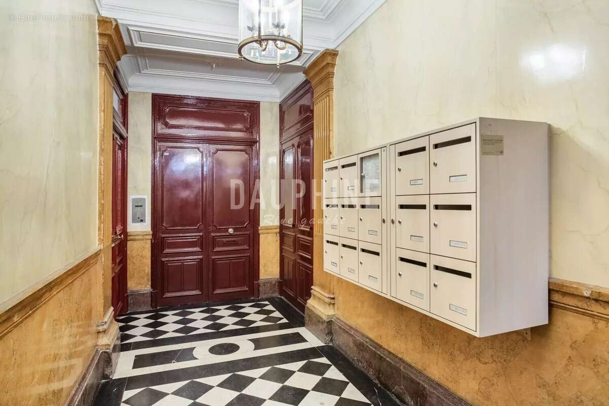 Appartement à PARIS-5E