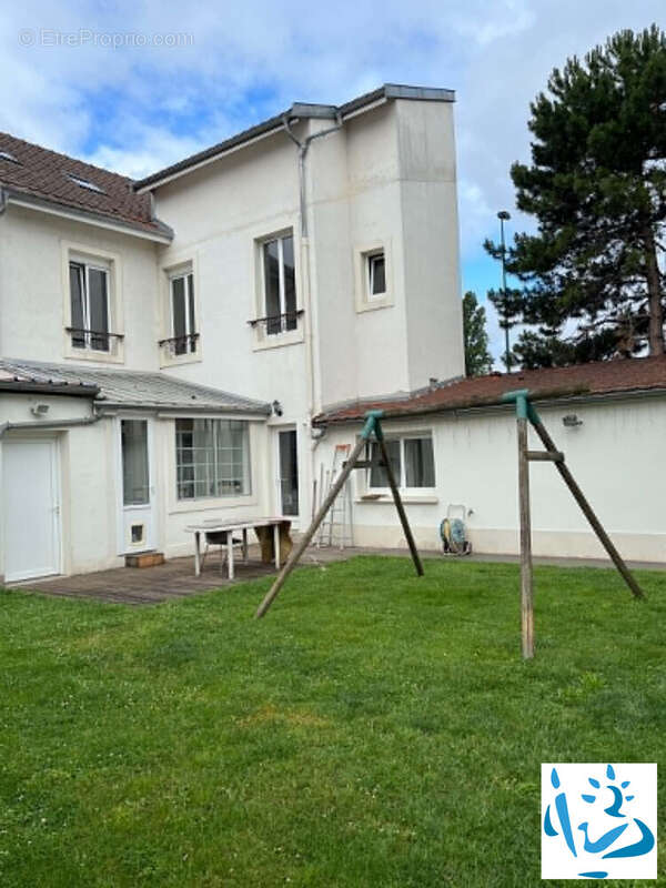 Maison 193 m² à Reims  - photo 9