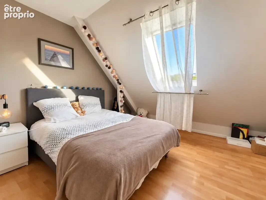 Maison à vendre 7 pièces BONCHAMP LES LAVAL (53) - photo 6