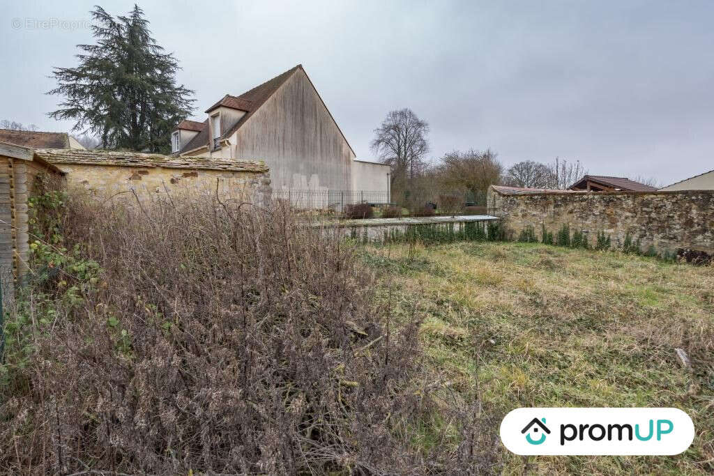 Terrain à MONTMACHOUX