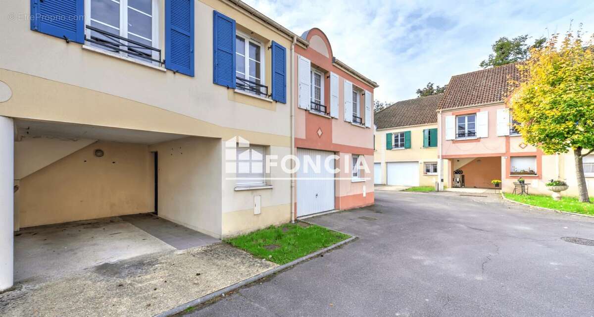 Maison à CARRIERES-SOUS-POISSY