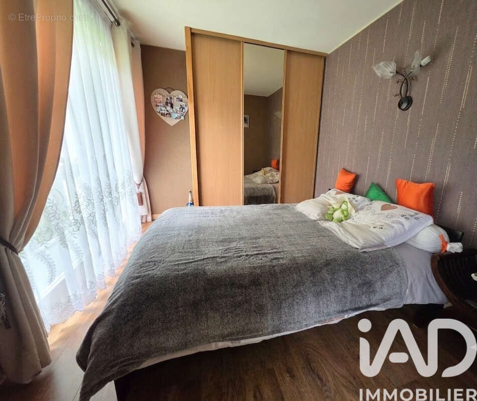 Appartement 73 m² à Boussy-Saint-Antoine  - photo 4