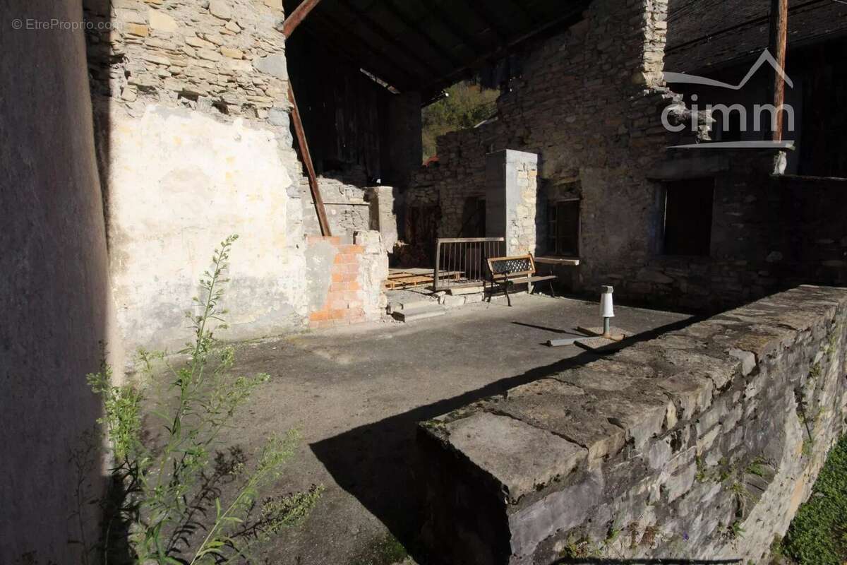 Maison à SAINT-PIERRE-D&#039;ALBIGNY