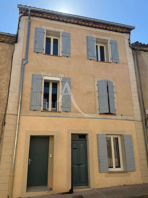 Appartement à GINASSERVIS