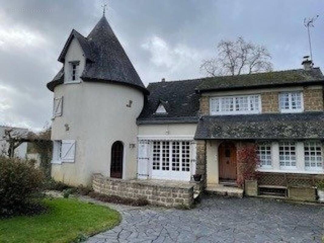 Photo 1 - Maison à LE BOURGNEUF-LA-FORET