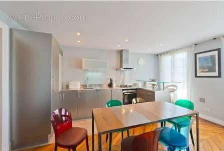 Appartement à PARIS-11E
