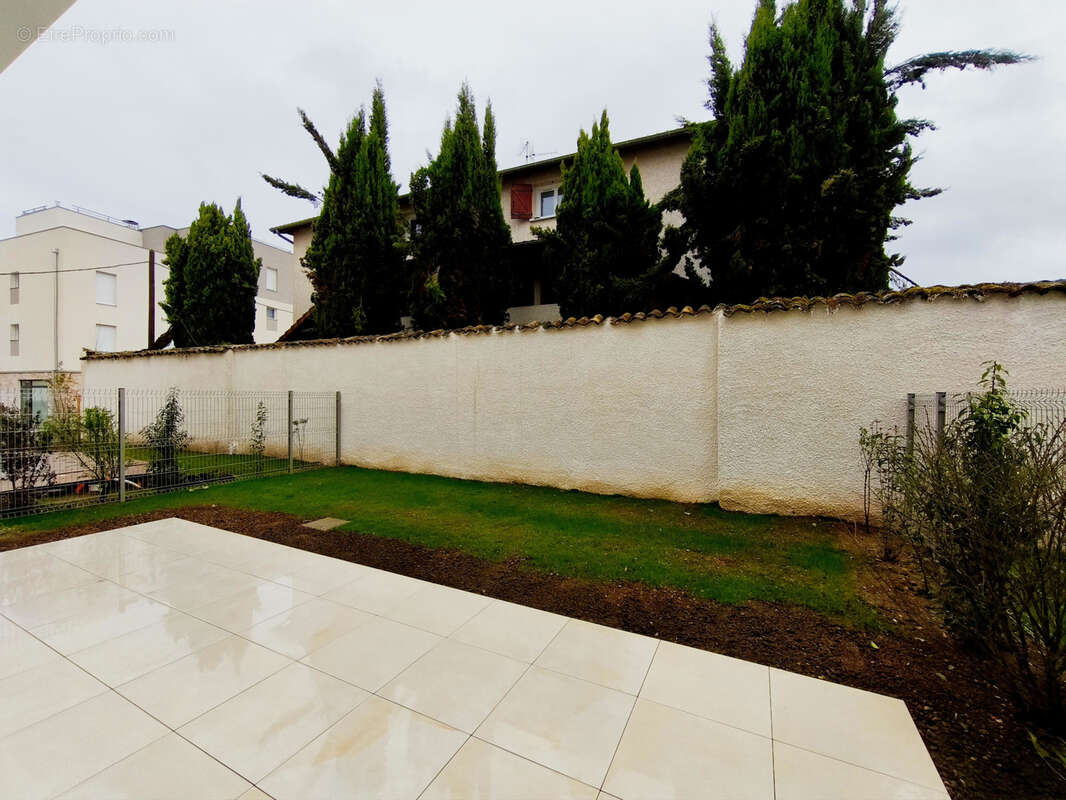 Maison à PUSIGNAN