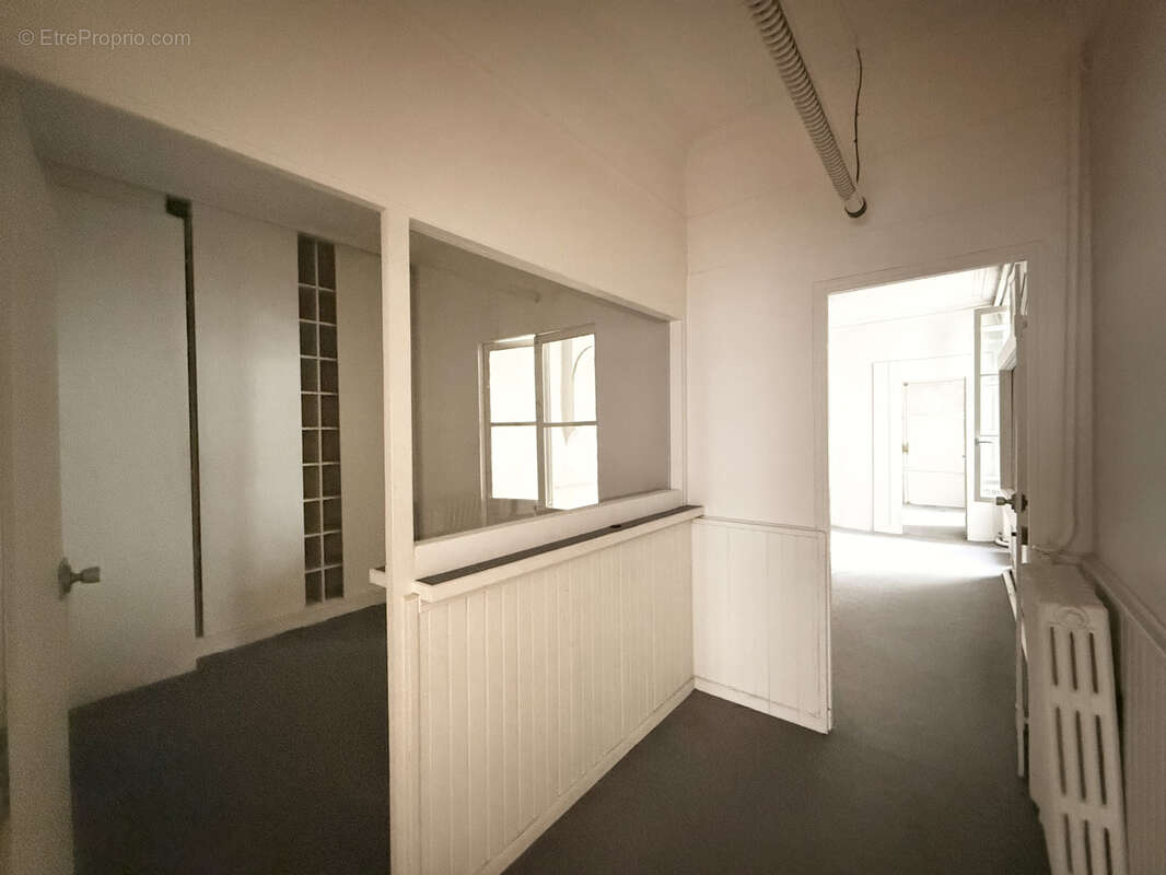 Appartement à PARIS-8E