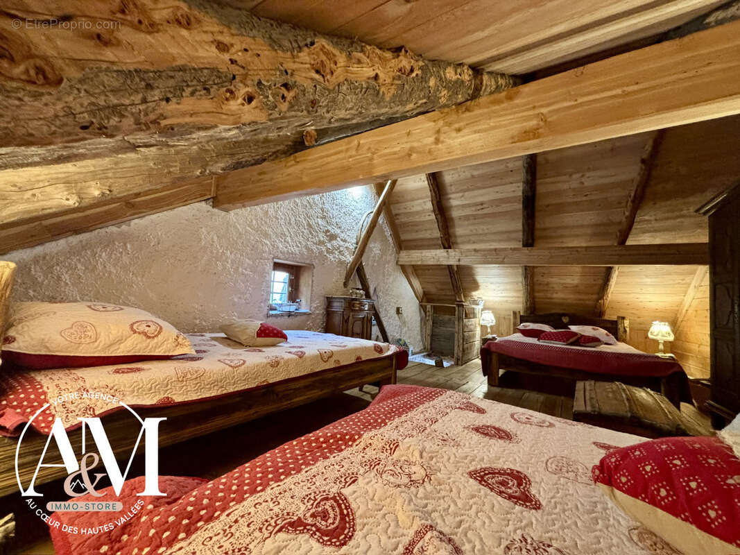 Maison à PUY-SAINT-ANDRE