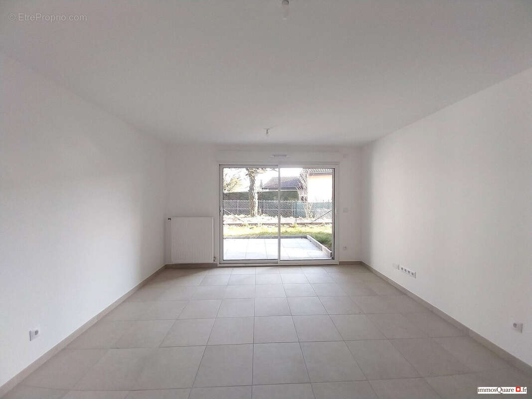 Appartement à MEYLAN