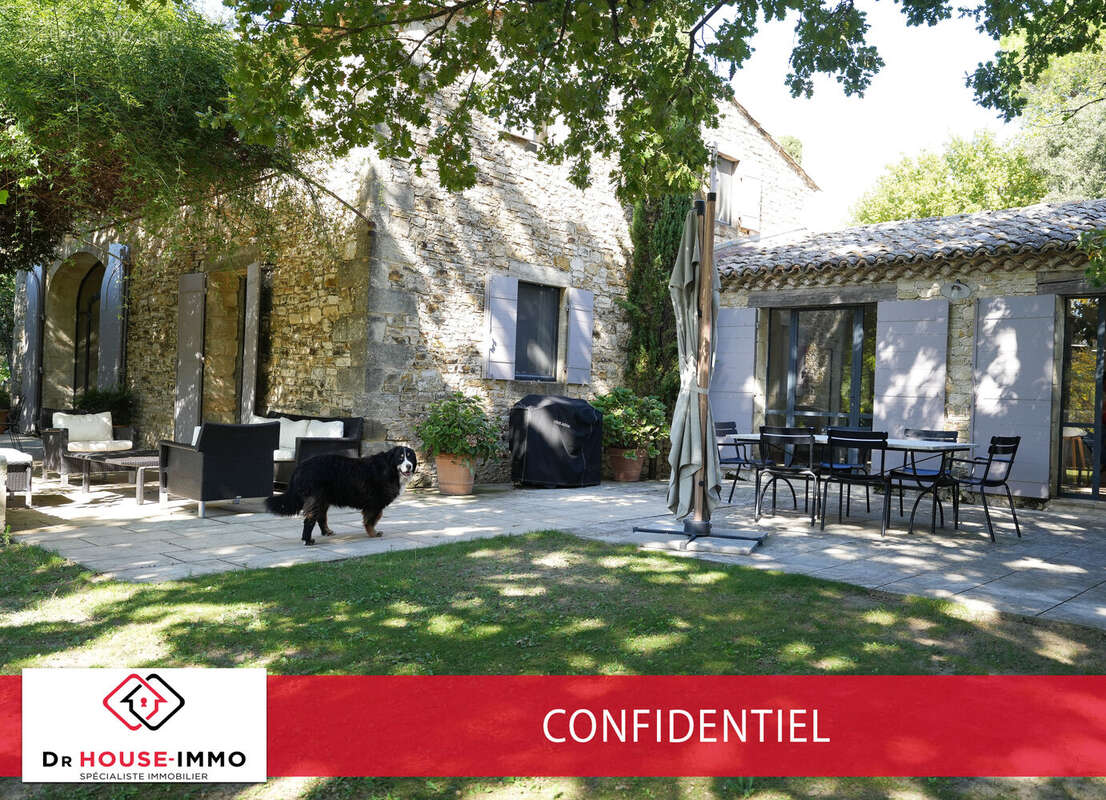 Maison à UZES
