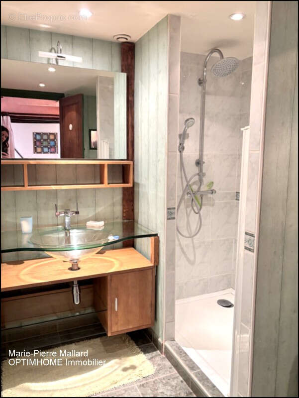 Maison familiale de 7 pièces à BOURGANEUF (23) - photo 11