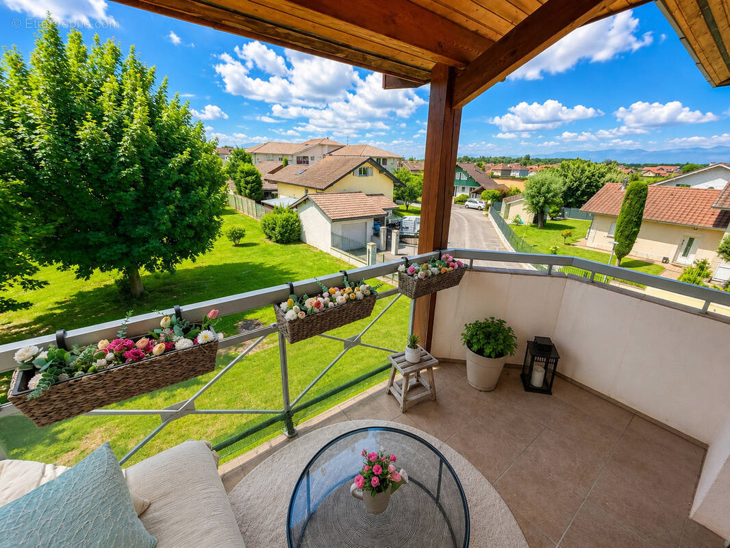 Appartement à DOUVAINE