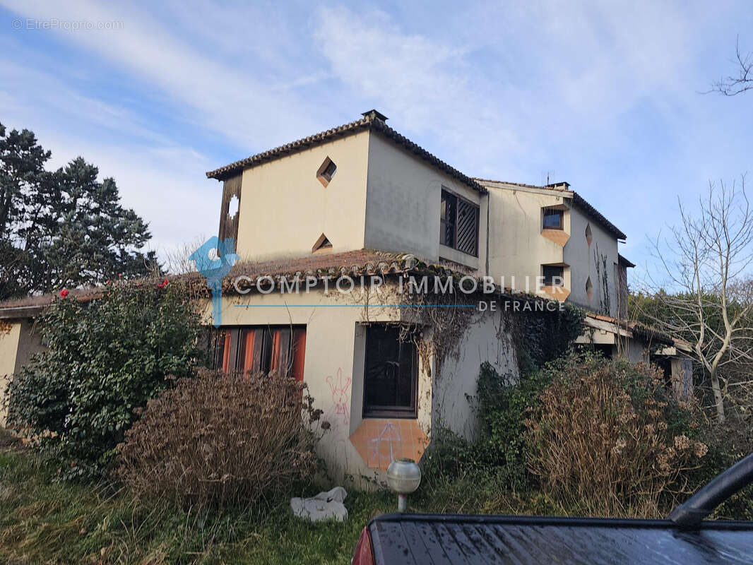 A vendre 31510 Barbazan- Ancien hôtel à rénover totalement de 729 m2 sur parcelle de 2520 m2 - photo 2
