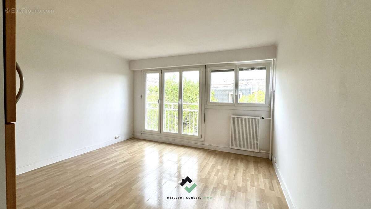 Appartement à CHOISY-LE-ROI