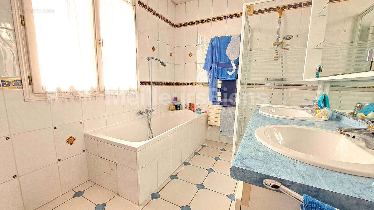 Maison à SAINT-LEU-LA-FORET