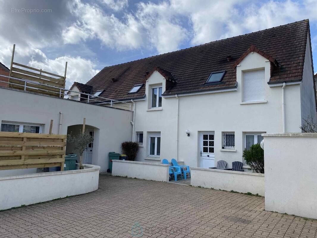 Maison à MANTES-LA-VILLE