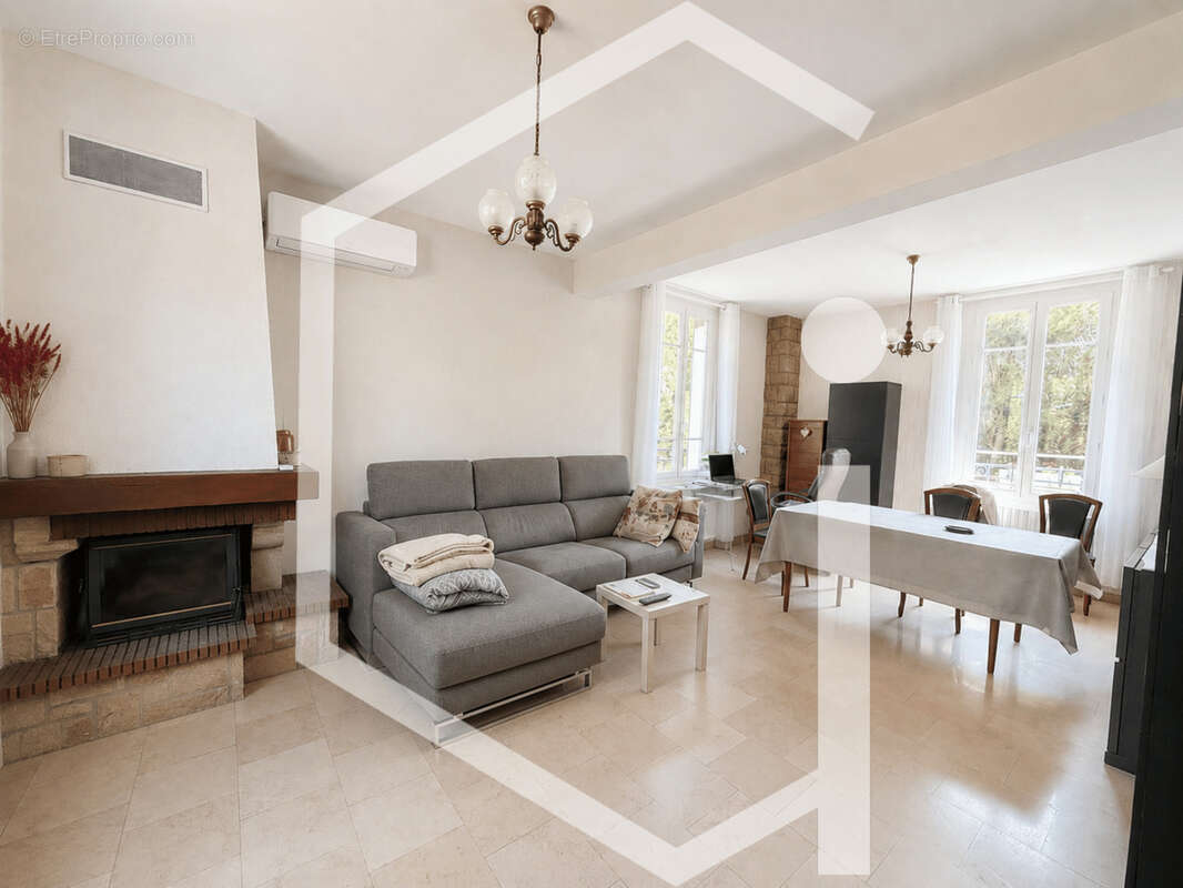 Maison familiale avec terrain clos et arboré à 7 km de La Charité-sur-Loire - photo 2