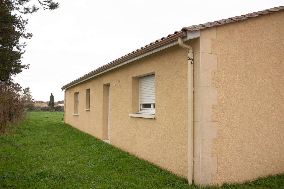Maison à LA FORCE