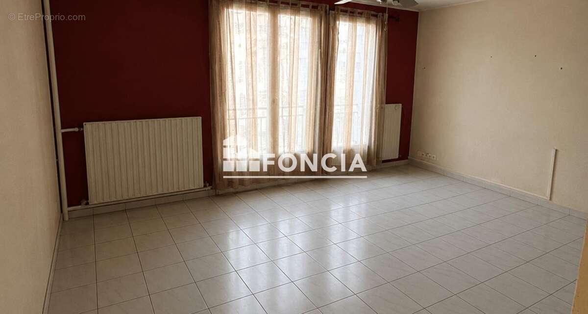 LE MANS - Appartement Quartier LIBÉRATION - photo 2