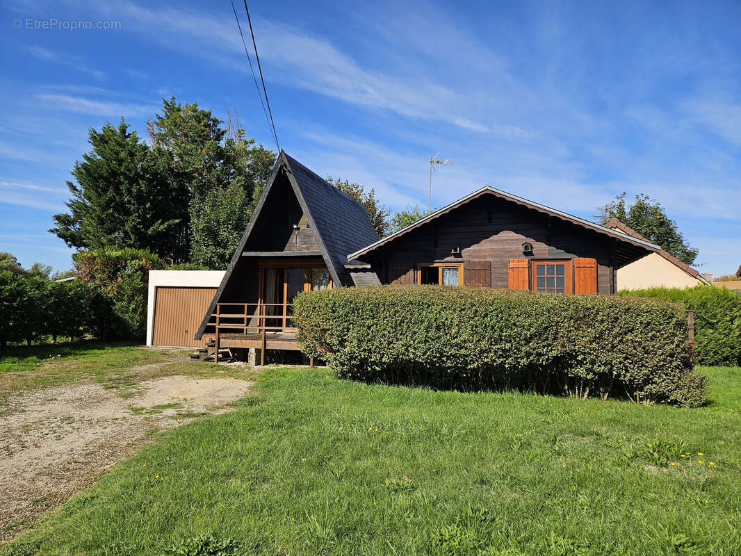 Maison à SAINT-MARTIN-EN-BRESSE