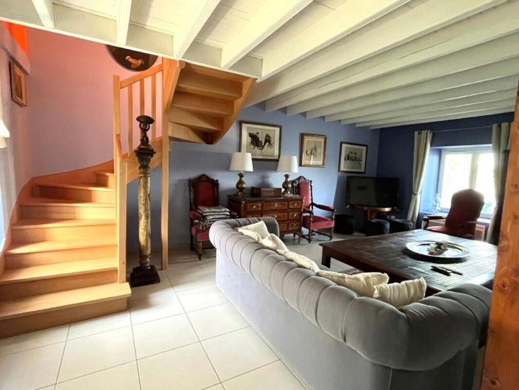 Maison 109 m² à Camoel  - photo 4