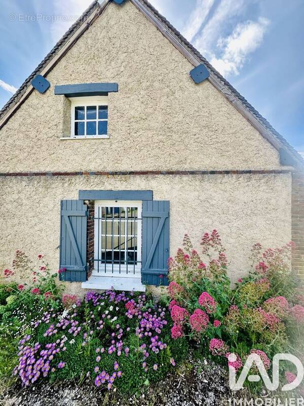 Photo 1 - Maison à SAINT-ARNOULT-DES-BOIS