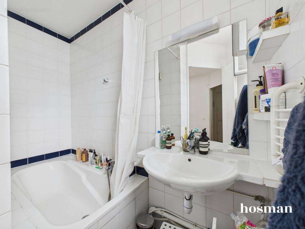 Appartement à PARIS-9E