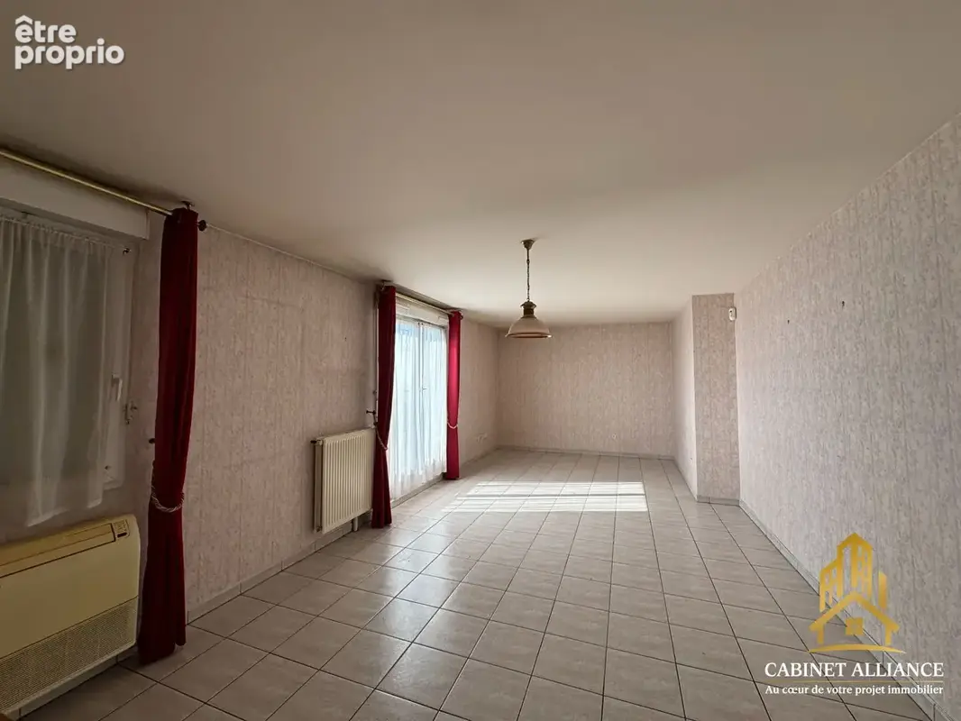 Appartement à vendre 4 pièces avec terrasse -Proche gare - photo 4